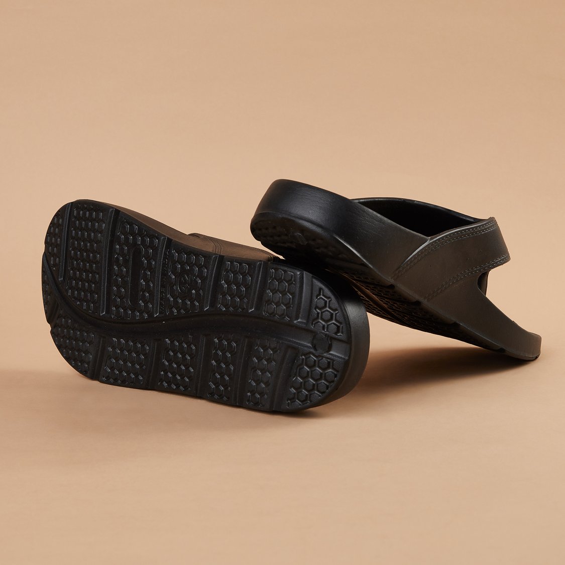 FORCA Solid Flip-Flops