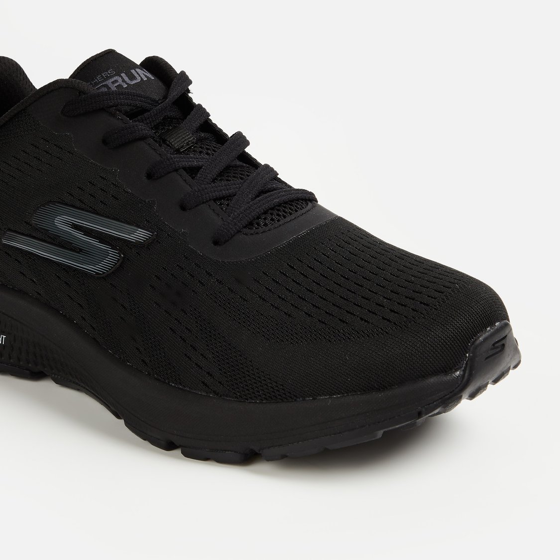 SKECHERS Go Run Mesh Solid Sports Shoes
