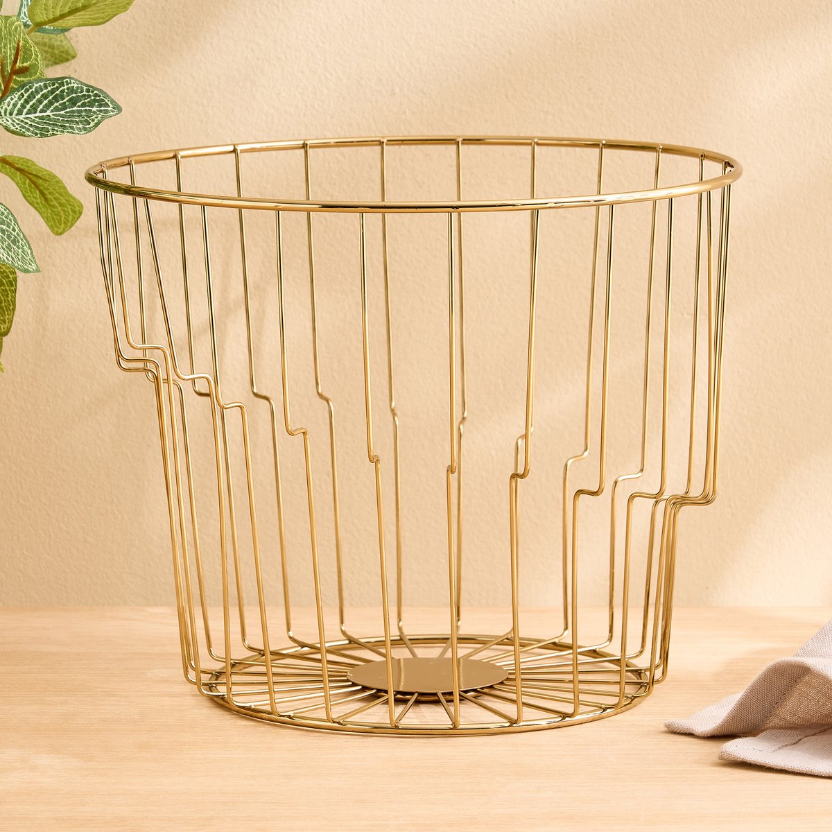 Buy Regal Luxe Aurum Metal Basket from Home Centre at just INR 999.0