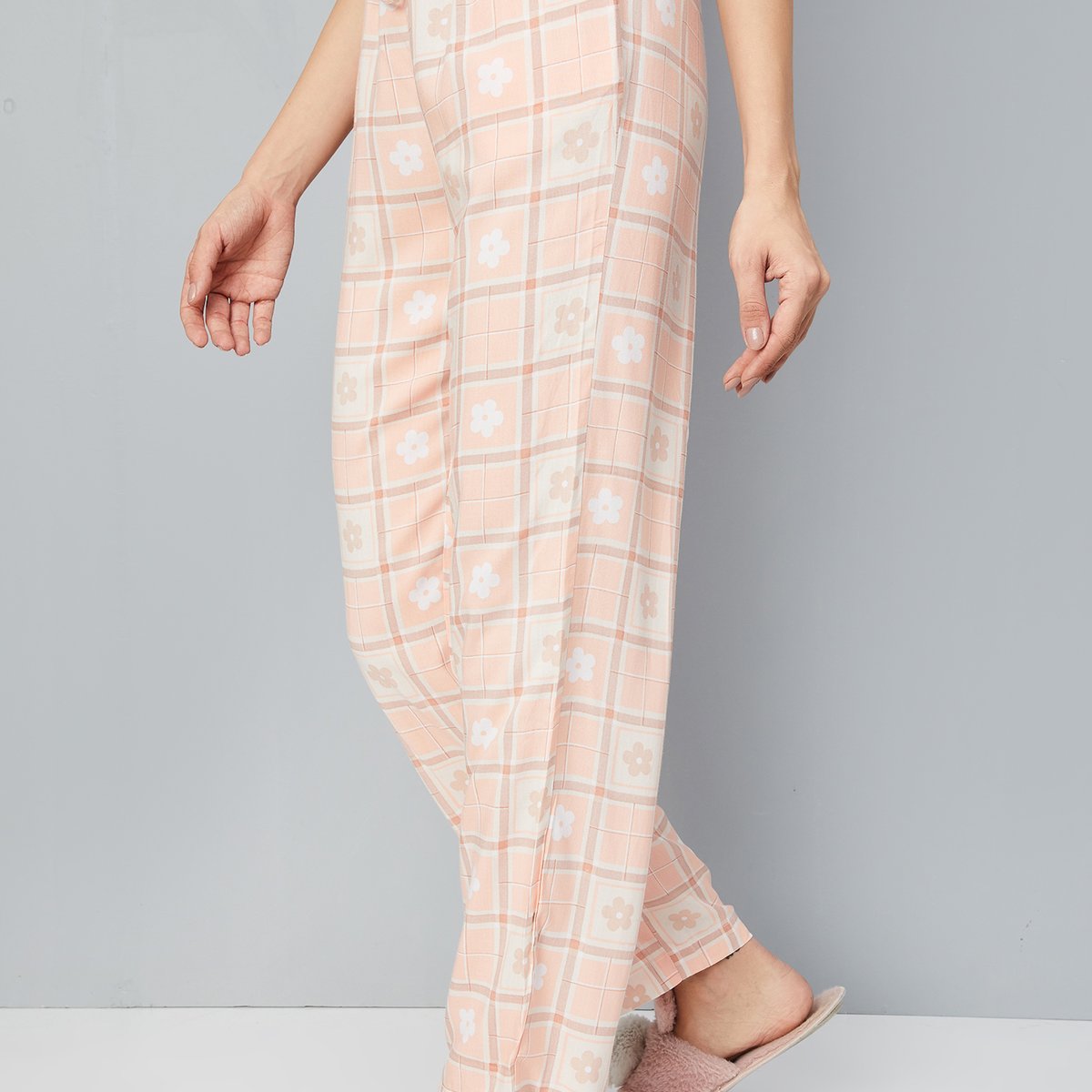 Women Checked Pyjamas