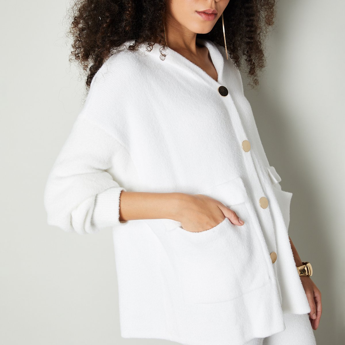 トップス DAISY LIN Cocoon Sleeve Cardigan (White) Buy Women Knit Button Down Cardigan Online at just Rs. 1799.0