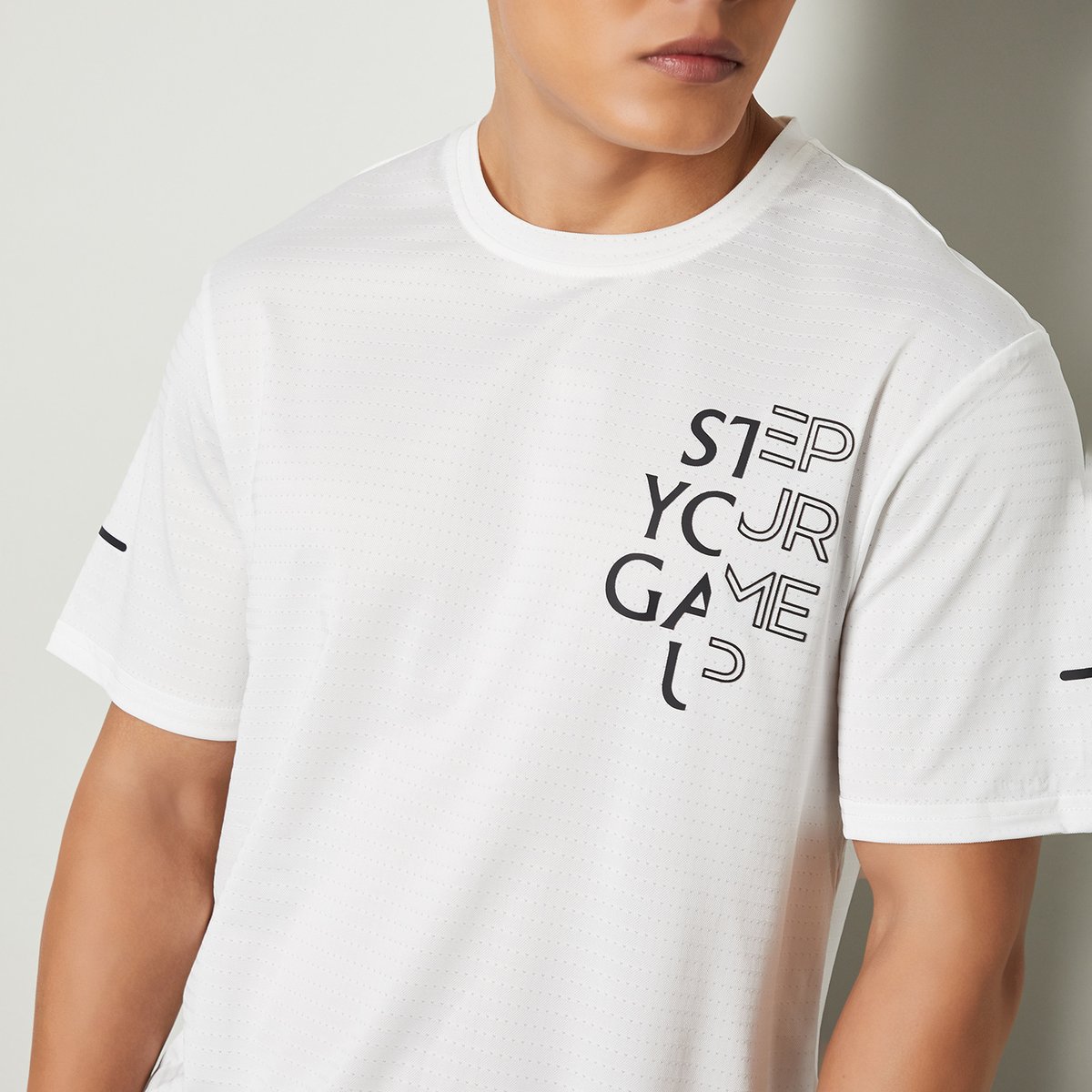 Buy Men Printed Sports T-shirt Online at just Rs. 799.0