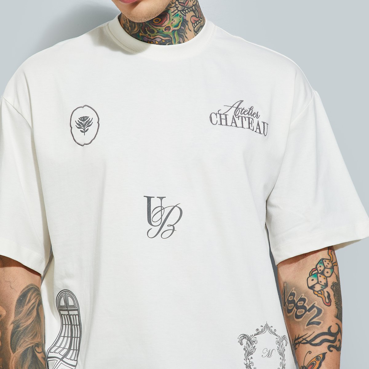 1000015572694-White-WHITE-