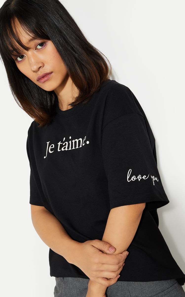 Tシャツ・カットソー ETRO Woman T-Shirt Black WRJB0007AC036 N0000 Buy URB_N Women Relaxed Fit Typograpic Printed T-shirt