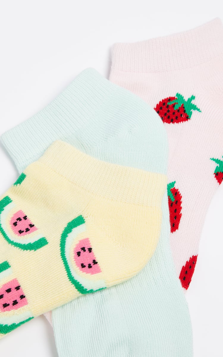 Buy Girls Assorted Ankle-Length Socks Pack of Online at just