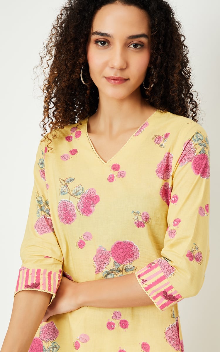 colorful_style୨୧⋆* Buy Women Printed Straight Kurta Online at just Rs. 499.0