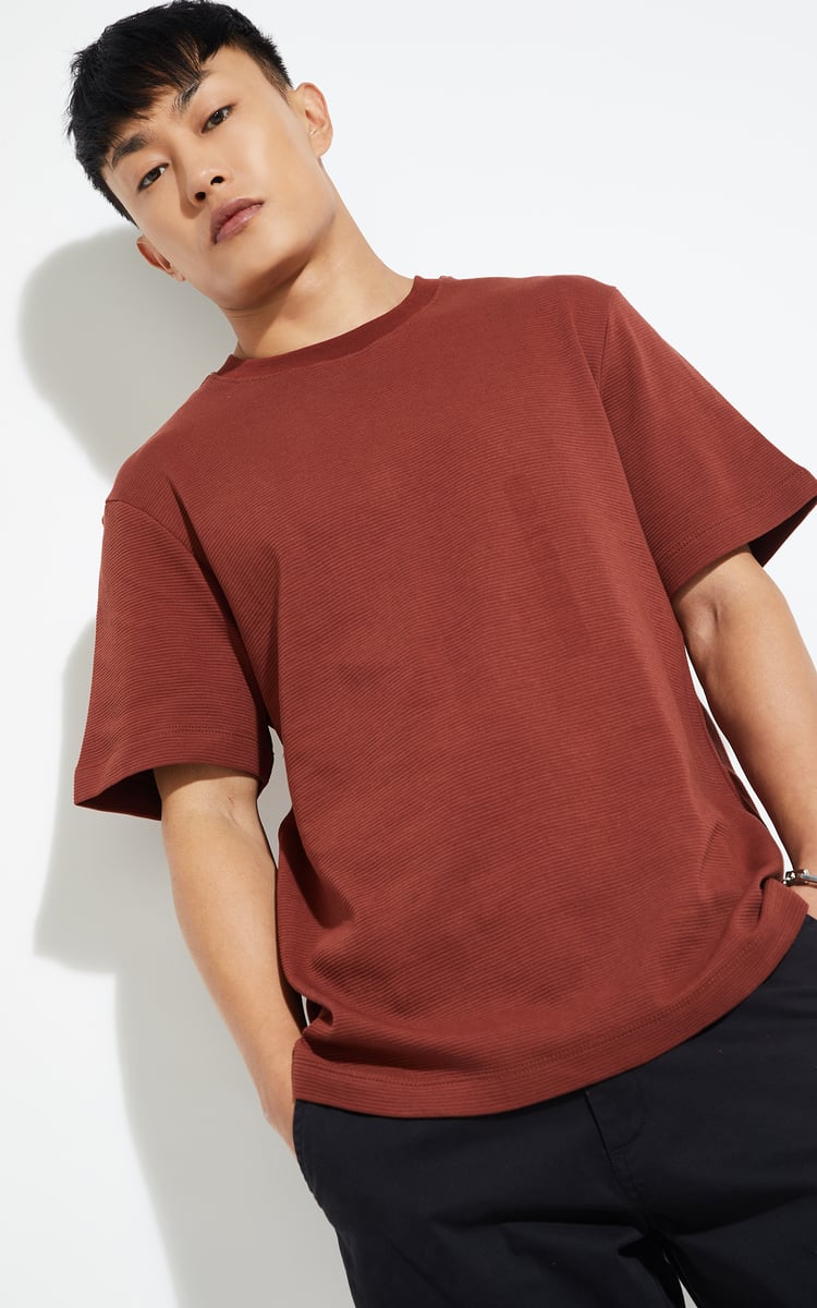 Buy URB_N Men Textured T-shirt Online at just Rs. 399.0