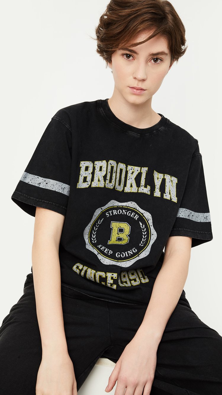 売れ筋商品|||ナイキ カットソー トップス レディース Women'sCharcoal LA28 Summer Olympics Yoga Oversized Pullover Sweatshirt Charcoal WMNS) Nike Yoga Luxe Casual Sports Round Neck Pullover