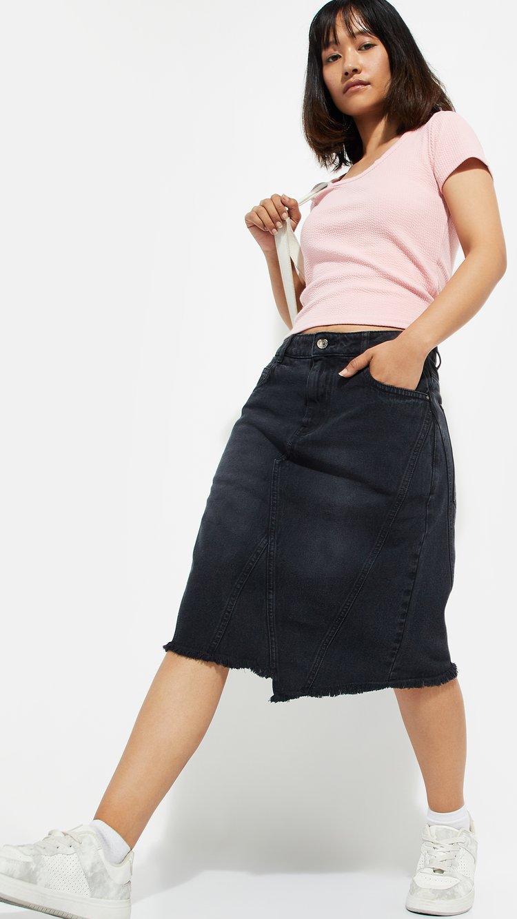 1000013983834-Black-BLACK-