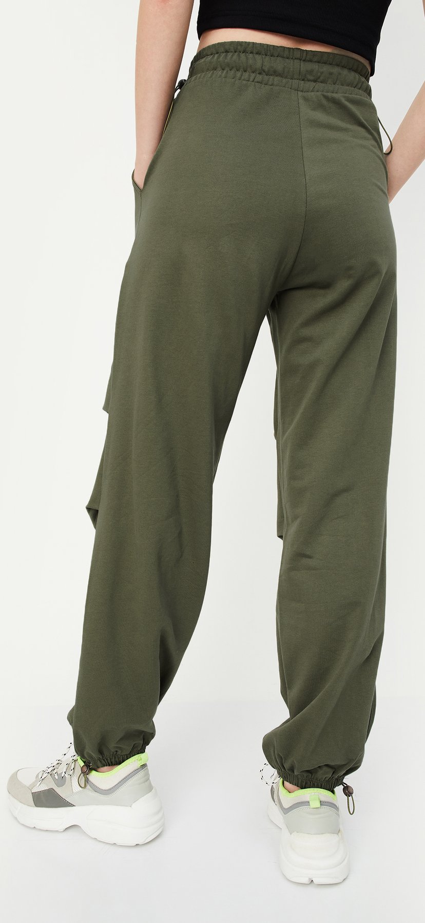 Buy Women Relaxed Fit Solid Parachute Pants Online at just