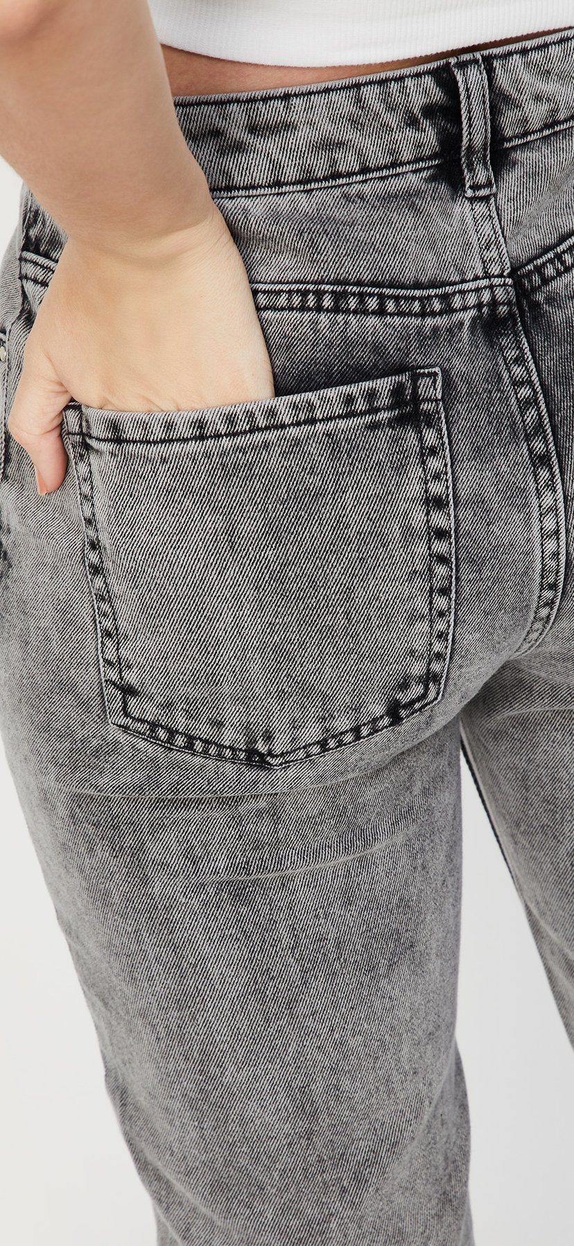 Women Washed Mom Fit Jeans