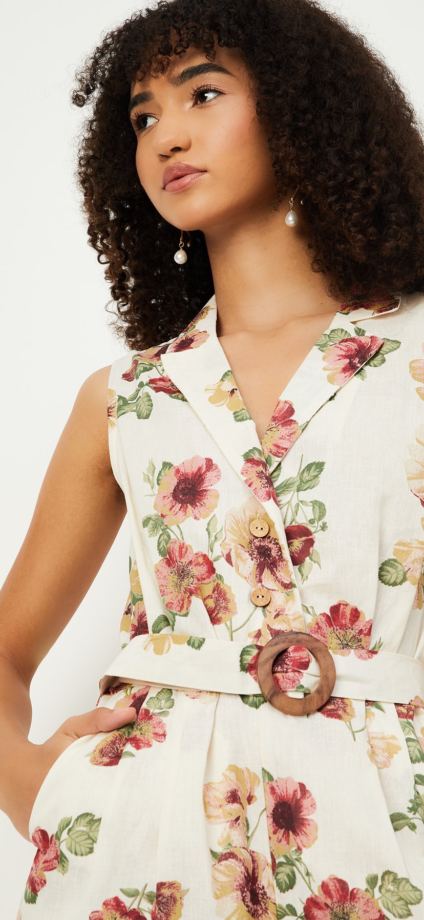 Buy Women Floral Print Jumpsuit Online at just Rs. 1299.0