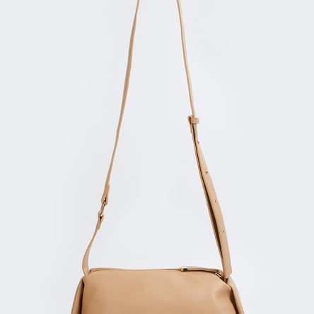 Big size／side gather bag／beige Buy SXF SPEED X FASHION Women Beige Hand-held Bag Cream Online