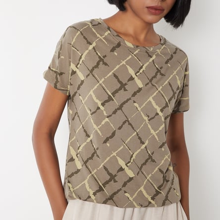 Miei T　1210 Buy Women Printed T-shirt Online at just Rs. 399.0 - 1000015757055