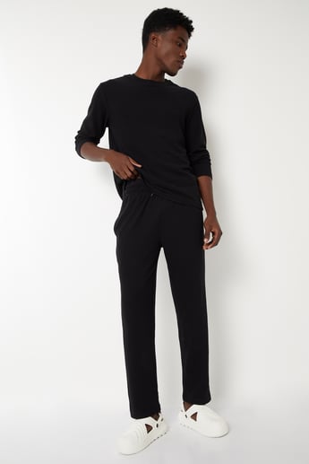 Buy Men Textured Lounge Pants Online at just Rs. 799.0