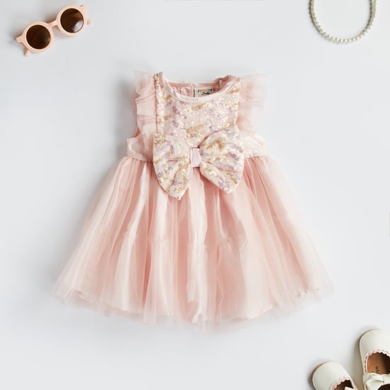 Juniors Sequin Bow Applique Short Sleeve Dress