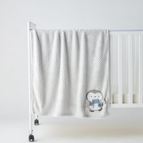 Juniors Penguin Applique Waffle Textured Raschel Blanket - 80x110 cm