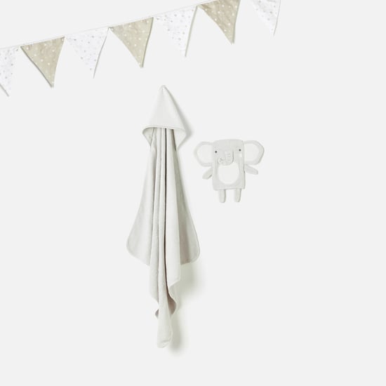 Juniors Polka Dot Print Towel with Elephant Mitten
