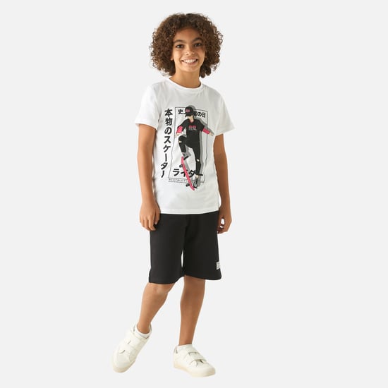 Juniors Graphic Print T-shirt with Short Sleeves