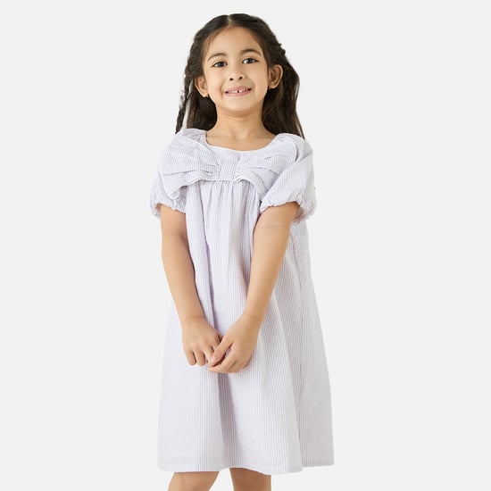 Juniors Striped A-line Dress with Short Sleeves and Bow Detail