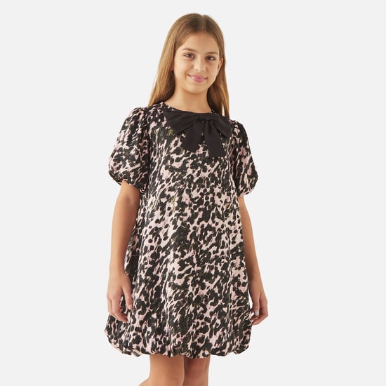 Juniors All-Over Print A-Line Dress with Bow Detail and Short Sleeves