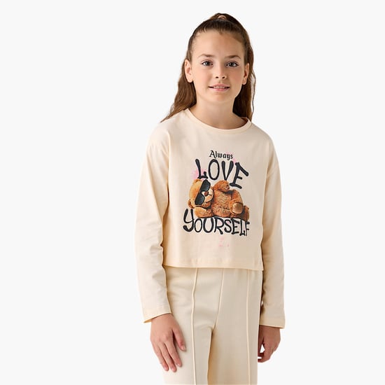 Juniors Graphic Print T-shirt with Long Sleeves