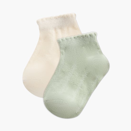 Juniors Textured Socks with Scalloped Hem - Set of 2