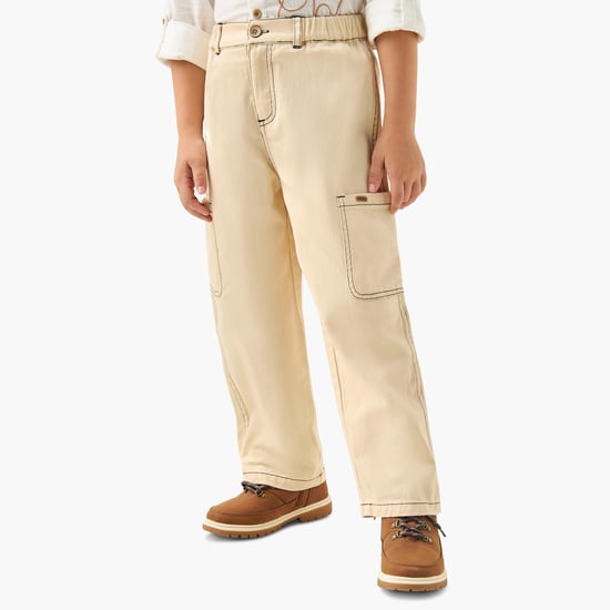 Juniors Solid Pants with Pockets and Button Closure