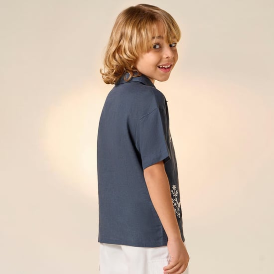 Juniors Floral Embroidered Shirt with Short Sleeves