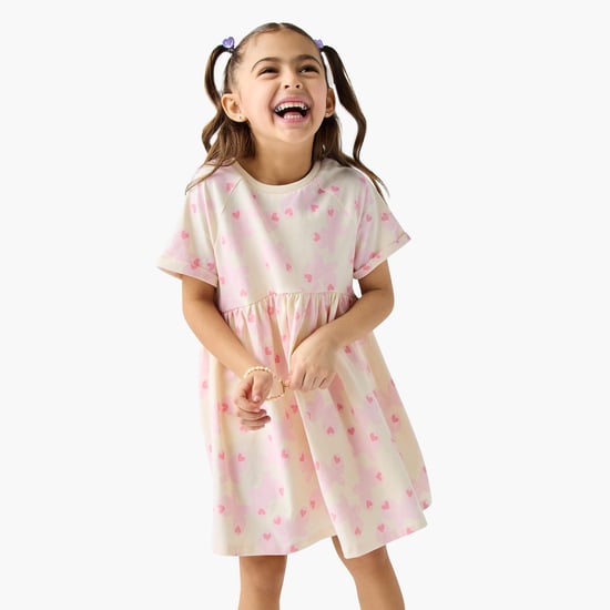 Juniors All-Over Heart Print A-line Dress with Round Neck and Raglan Sleeves