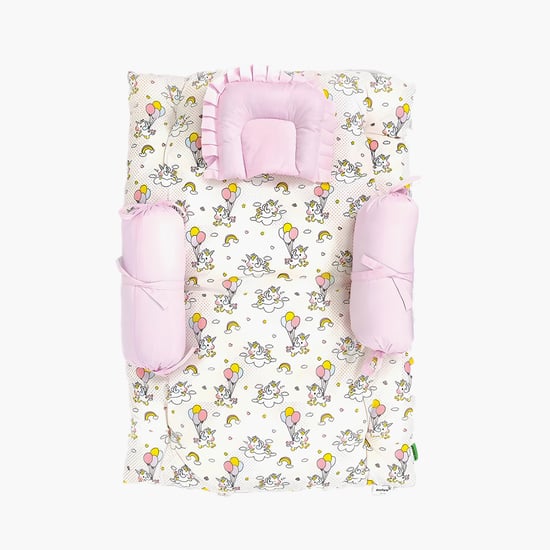 Nuluv New Born Gadda Bed Set with Unicorn Print