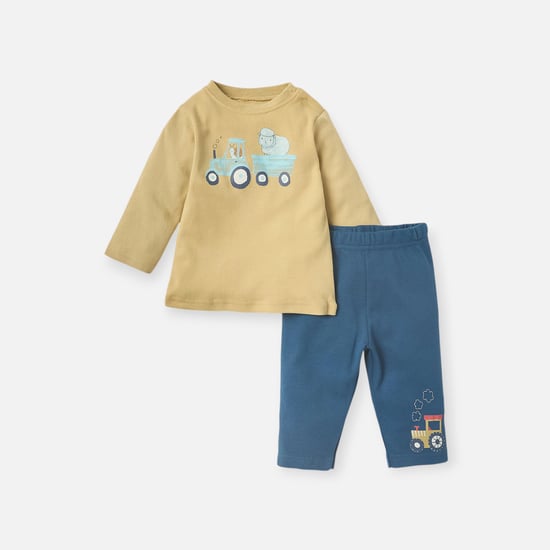 Juniors Graphic Print T-shirt and Pyjama Set