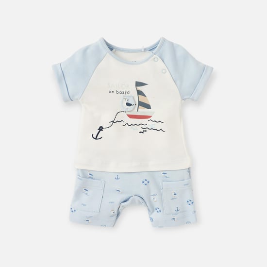 Juniors Graphic Print Romper with Button Closure