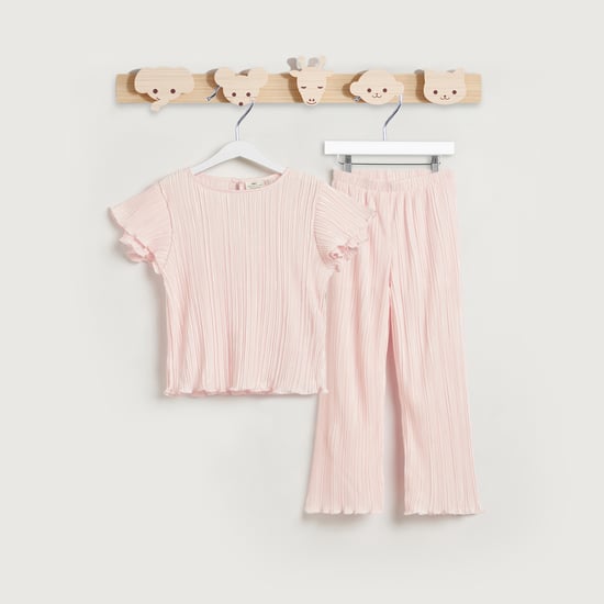 Juniors Pleated Flutter Sleeves T-shirt and Pants Set