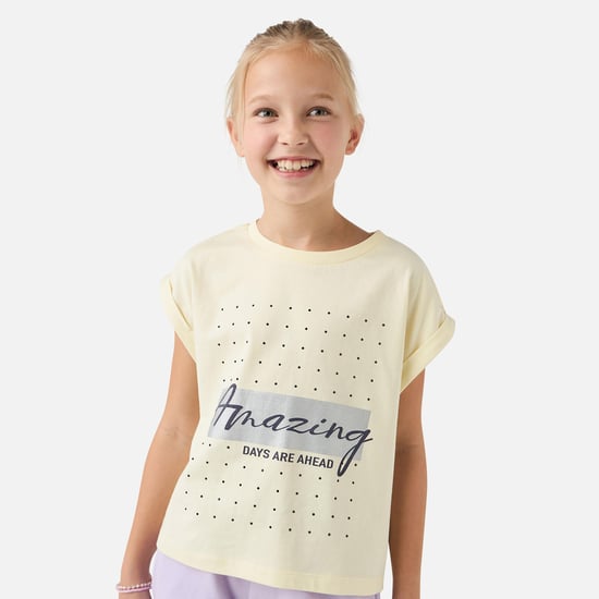 Juniors Graphic Print Round Neck T-shirt with Extended Sleeves