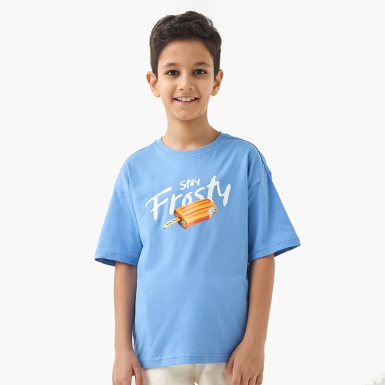 Juniors Graphic Print T-shirt with Short Sleeves