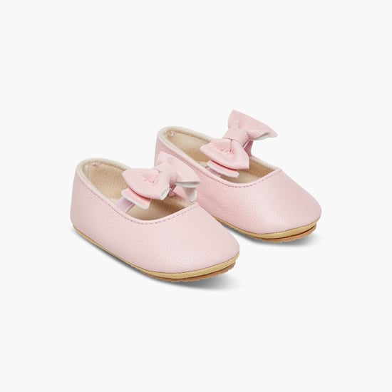 Juniors Booties with Bow Applique
