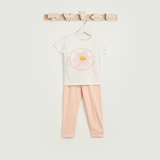 Juniors Floral Print T-shirt and Pyjama Set