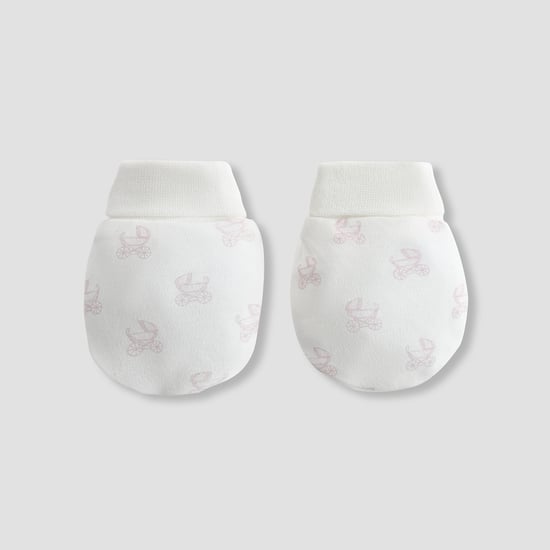 Giggles Pram Print Mittens