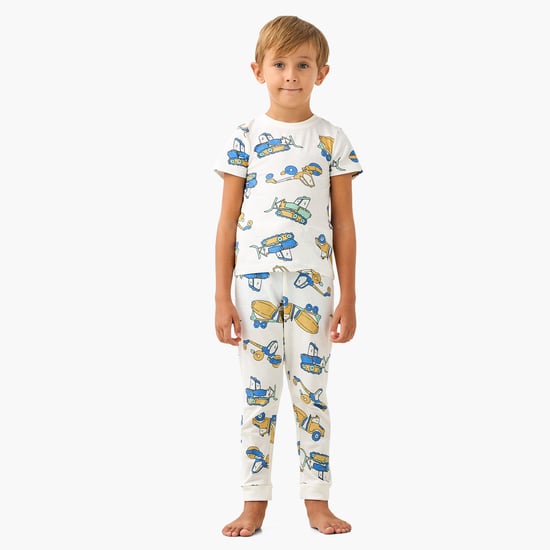 Juniors Construction Vehicle Print T-shirt and Pyjama Set