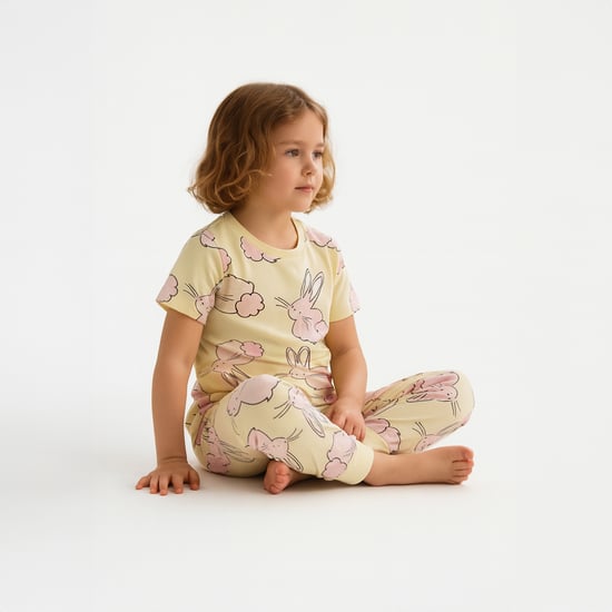 Juniors All-Over Bunny Print T-shirt and Pyjama Set