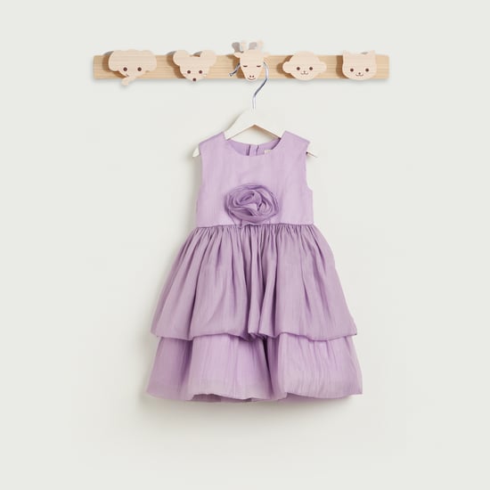 Juniors Applique Sleeveless Tiered Dress