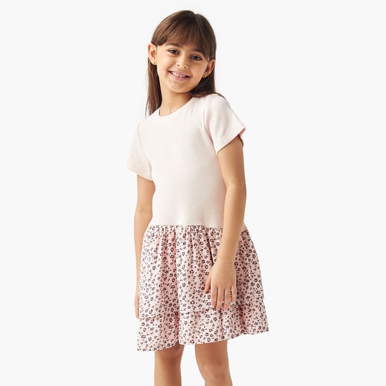 Juniors Animal Print Tiered Dress with Short Sleeves