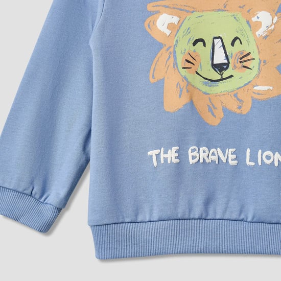 Juniors Lion Print Sweatshirt with Long Sleeves