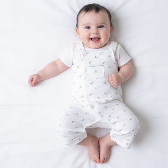 Giggle Printed T-shirt & Dungaree Set