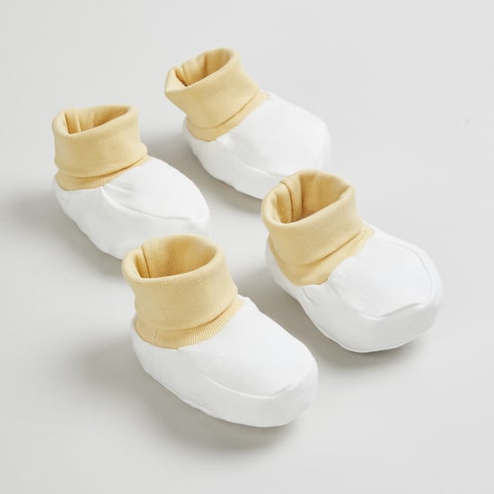 Juniors Colourblock Booties - Pack of 2