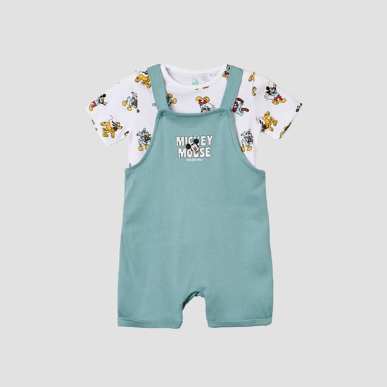 Juniors Mickey Mouse and Friends Print T-shirt & Dungaree Set