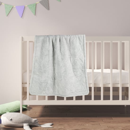 Juniors Quilted Stars Embroidered 2 Ply Blanket