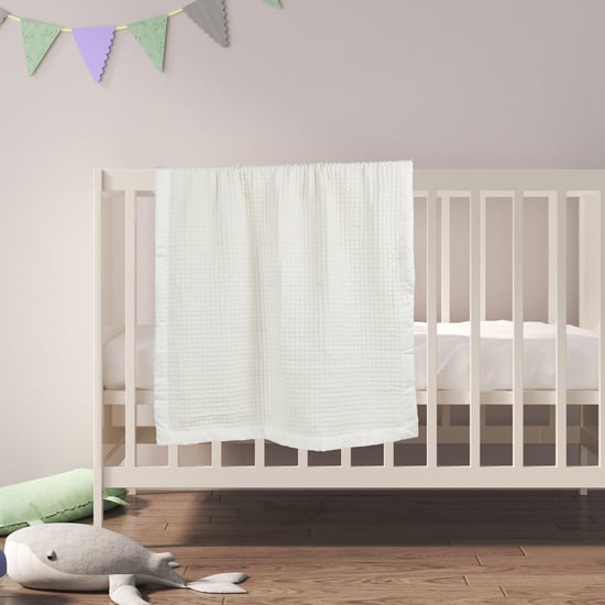 Juniors Waffle Pattern 2 Ply Blanket