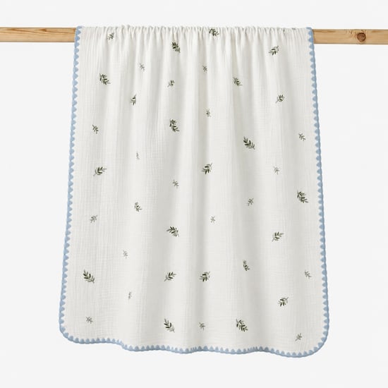 Giggles Muslin Embroidered Blanket